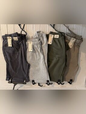 4 No Boundaries Men's Jogger Sweatpants in Charcoal, Heather Gray, Olive & Taupe